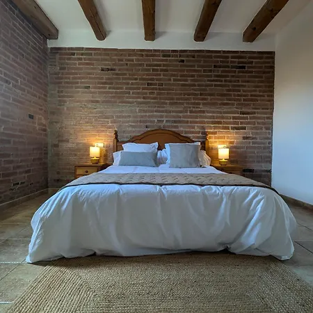 Pujol - Casitas De En El Baix Emporda * Serra de Daró