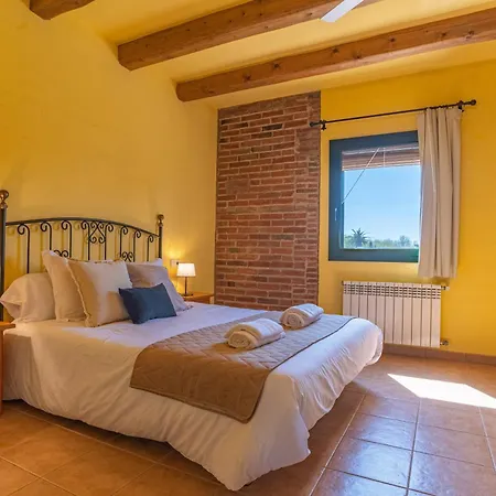 Pujol - Casitas De En El Baix Emporda * Serra de Daró